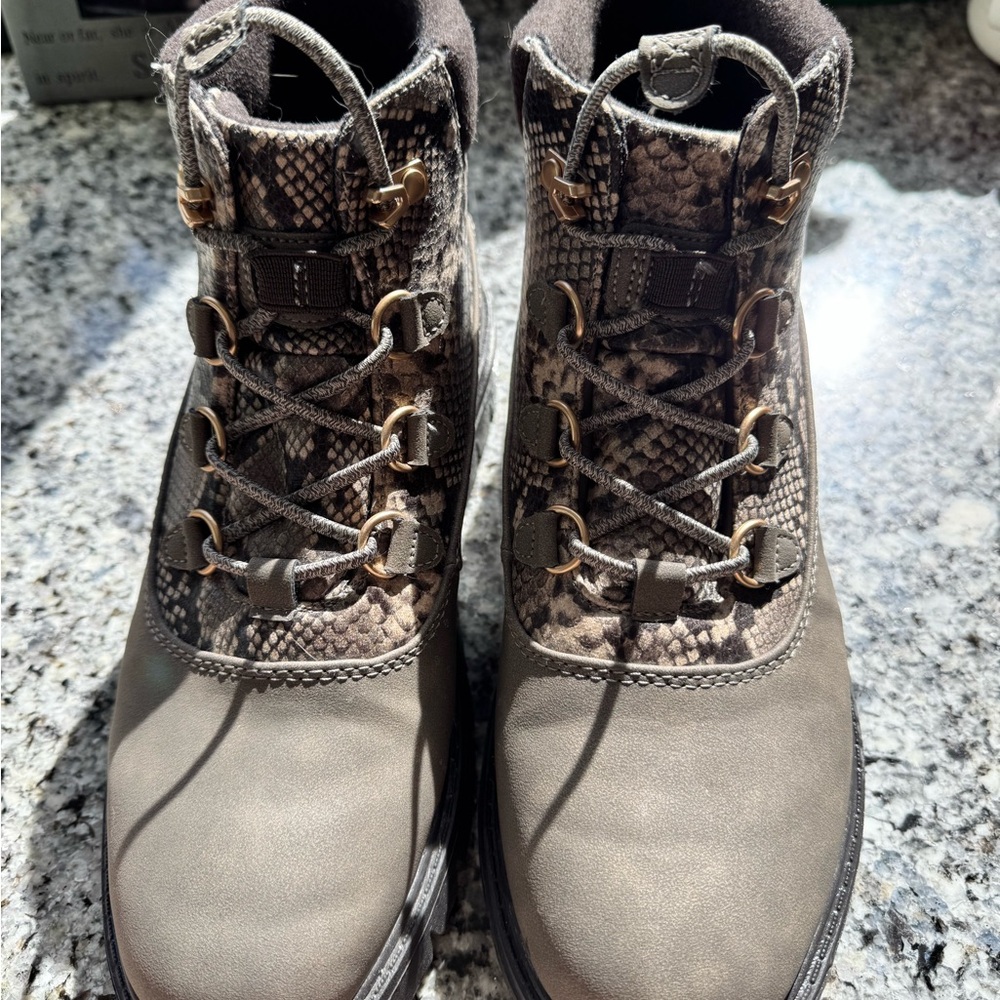 Hey Dude Women's Snake Print Boots - Brown and Black